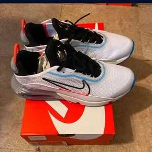 Nik air Max 2090 Originally $125